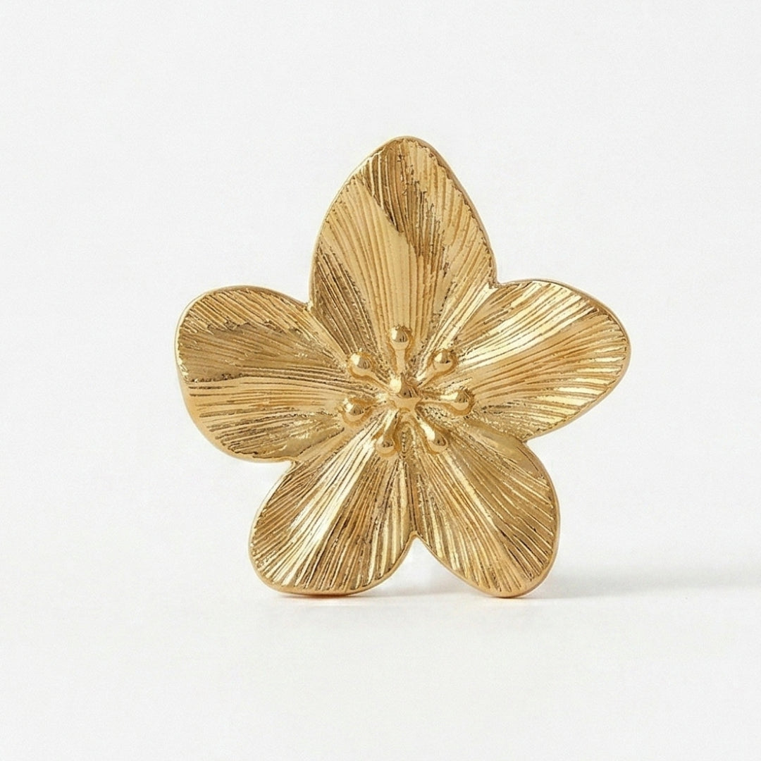 Hawaiian flower